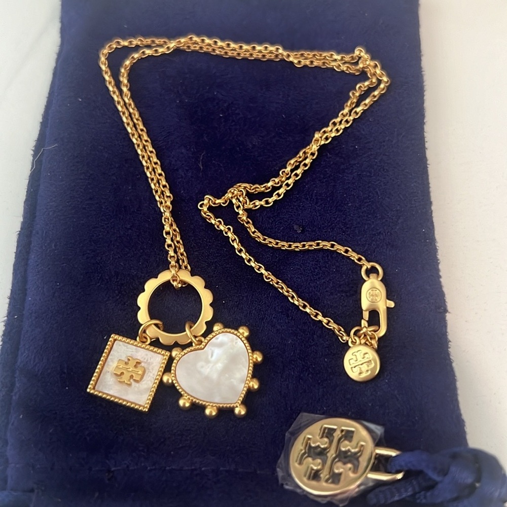Tory Burch Heart & Square Necklace - Picture 5 of 16